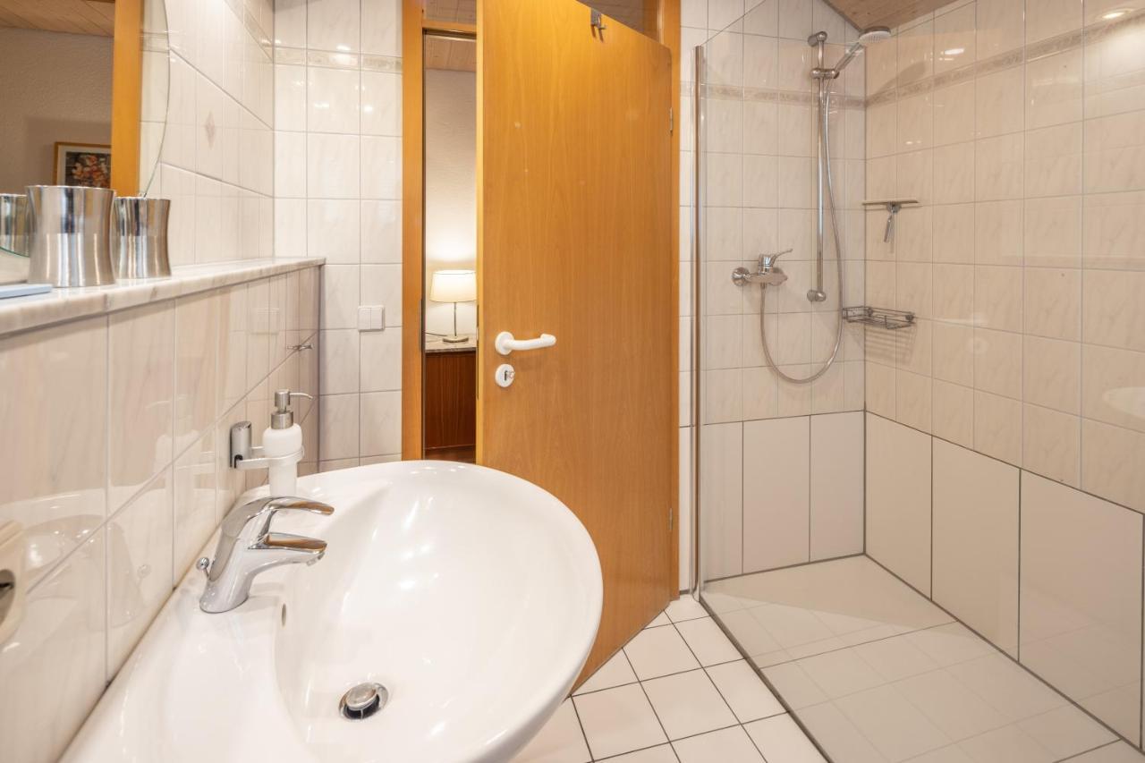 Haus Ahorn Apartment บัดเดอร์ไฮม์ ภายนอก รูปภาพ